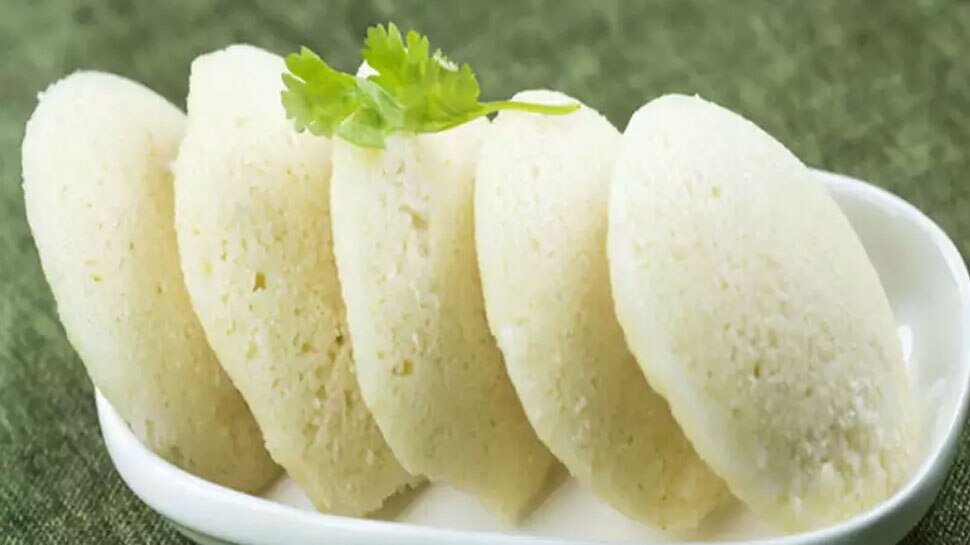 660888-idli.jpg