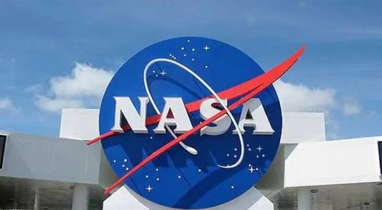 NASA will share some exciting new discovery about the moon today | मिशन मून: नासा को मिला कुछ रोमांचक, आज उठेगा रहस्य से पर्दा
