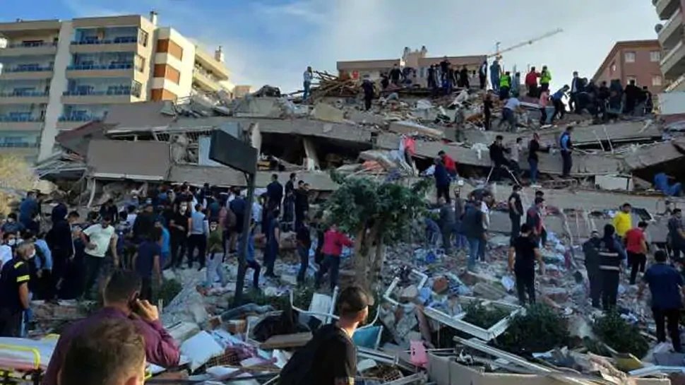 Tsunami alert as Earthquake rocks Turkey and Greece | तेज भूकंप के बाद तुर्की और ग्रीस पर मंडरा रहा दोहरा खतरा, सुनामी का अलर्ट
