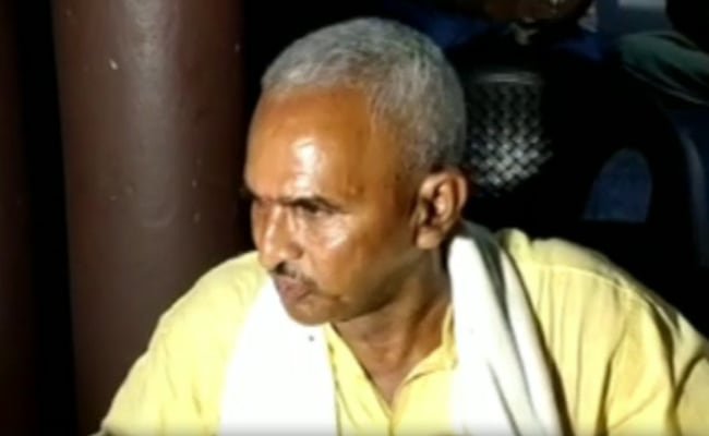 बलिया गोलीकांड : आरोपी पक्ष के समर्थन में खुलकर आए बीजेपी विधायक सुरेंद्र सिंह, थाने पर घेराव की दी धमकी