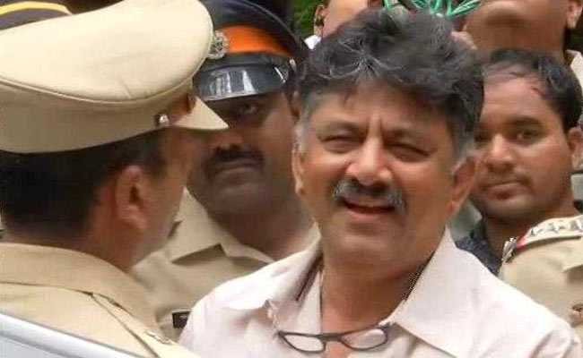 CBI Raids at Karnataka Congress Leader DK Shivakumars premises – कर्नाटक: कांग्रेस नेता डीके शिव कुमार के खिलाफ कथित भ्रष्टाचार के मामले में CBI की छापेमारी