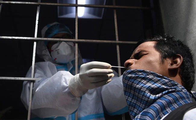 Coronavirus In India: 3 महीने में सबसे कम नए मामले आए सामने, पिछले 24 घंटे में दर्ज हुए 46,790 केस