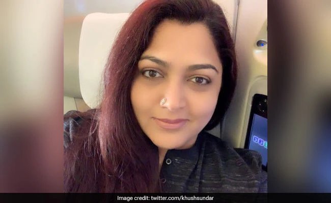तमिलनाडु की कांग्रेस नेता खुशबू सुंदर बीजेपी में हो सकती हैं शामिल, दिल्ली के लिए हुईं रवाना