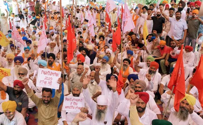 किसान प्रदर्शन: रेलवे ने 3,090 मालगाड़ियां रद्द की, हुआ 1,670 करोड़ रुपये का नुकसान