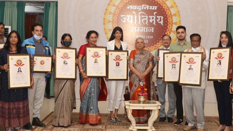 बच्चों का सर्वांगीण विकास शिक्षकों का कर्तव्य: श्रीमती पटेल
