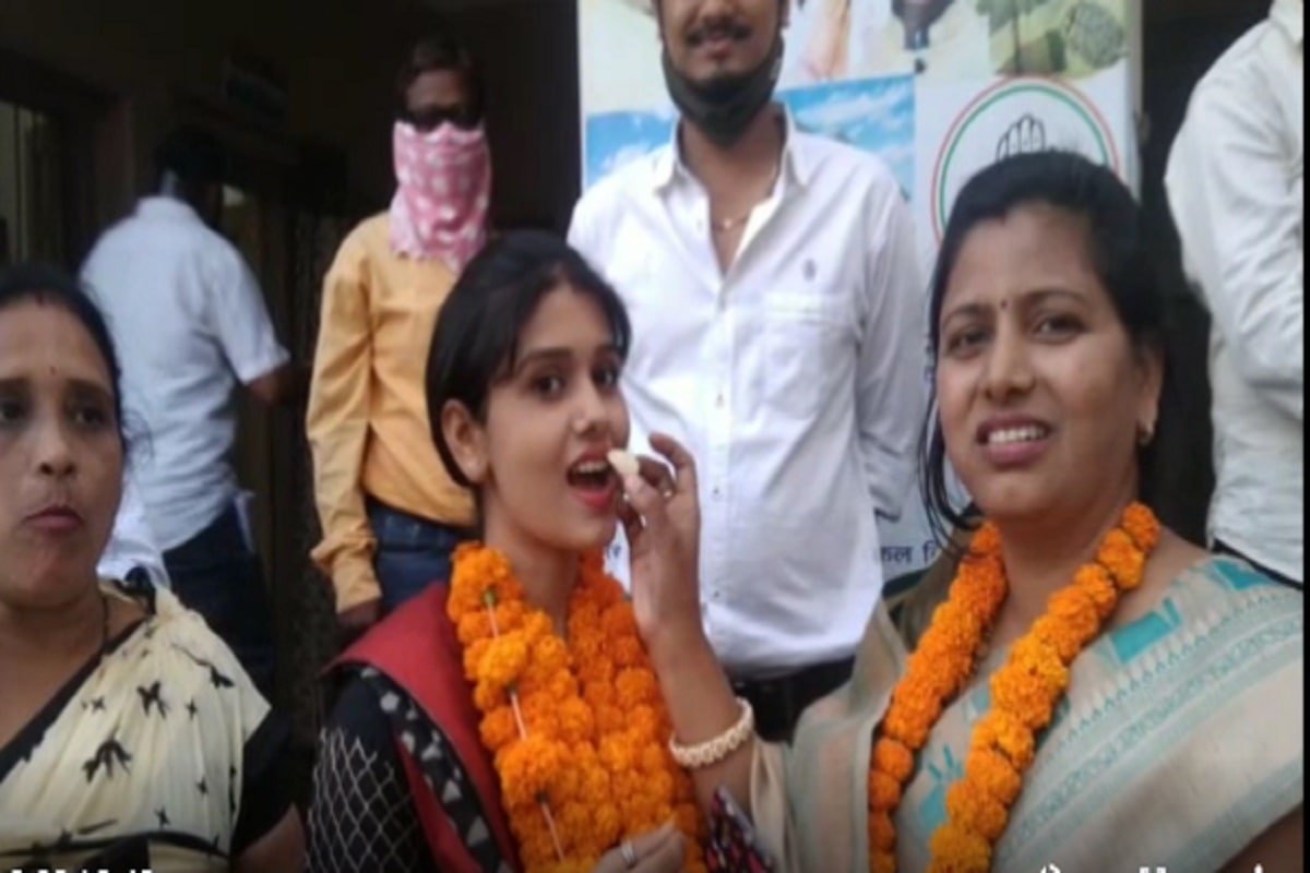 1606361959_priti.jpg