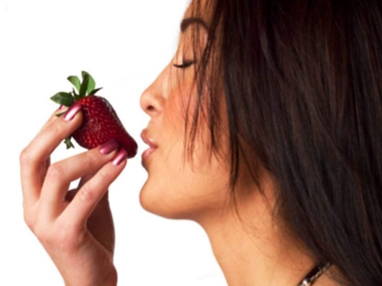 what to eat for healthy skin: Skin Friendly Foods: चेहरे का आकर्षण बढ़ाना है तो हर दिन इन 7 में से कोई 1 चीज जरूर खाएं – make your face more attractive by eating skin friendly foods