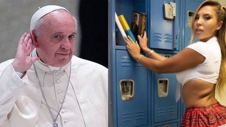 Vatican seeks explaination from Instagram after Pope Francis likes Brazilian bikini models picture | पोप फ्रांसिस ने Like की बिकिनी मॉडल की फोटो, फिर वेटिकन ने उठाया ये कदम