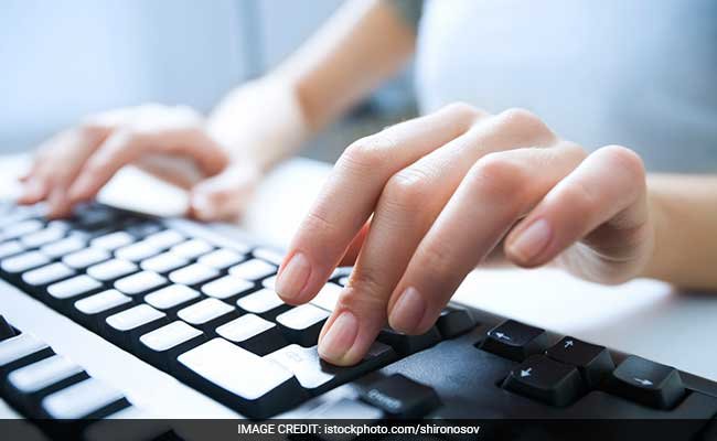 भारतीय मूल के छात्र ने महारानी की राष्ट्रमंडल निबंध प्रतियोगिता, 2020 में मारी बाजी