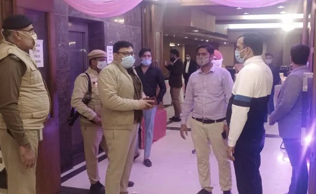 Policemen in Gurugram will attend the wedding, fining the guests without masks – गुरुग्राम में पुलिस वाले शादी में शामिल होंगे, बिना मास्क वाले मेहमानों का करेंगे जुर्माना