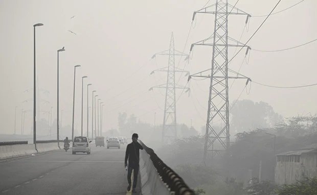 बारिश और हवा चलने से दिल्ली-एनसीआर की वायु गुणवत्ता में सुधार
