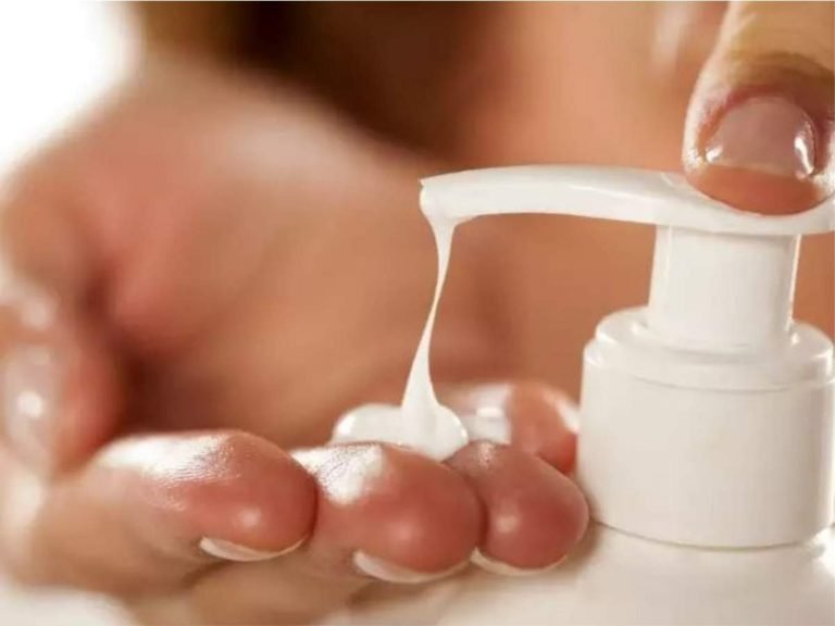 skincare myths busted: सर्दियों में Skin care से जुड़ी इन गलतियों को न मानें सही, त्‍वचा पर पड़ता है बुरा असर – common myths about skin care in winter that you need to stop believing in immediately