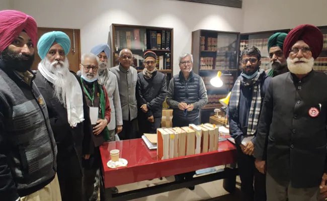 'अगर सरकार ट्रैक्टर मार्च टालना चाहती है तो तुरंत रद्द करे कानून', 11वीं वार्ता से पहले किसानों की हुंकार: 5 बड़ी बातें