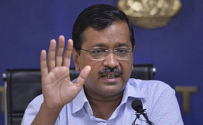 बीजेपी का आरोप, दिल्ली जल बोर्ड में 26 हजार करोड़ का घोटाला