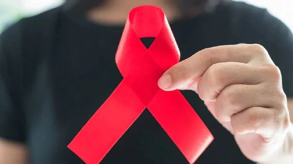 Chinese man hided about his HIV infection, court annulled marriage | चीनी आदमी ने पत्‍नी से छिपाई थी AIDS होने की बात, कोर्ट ने रद्द की शादी