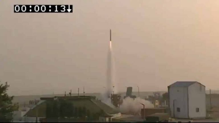 india-israel deffence tie-ups, india and israel successfully test surface to air missile defence system | MRSAM: DRDO की बड़ी कामयाबी, Israel के सहयोग से Surface to Air Missile डिफेंस सिस्टम का सफल परीक्षण