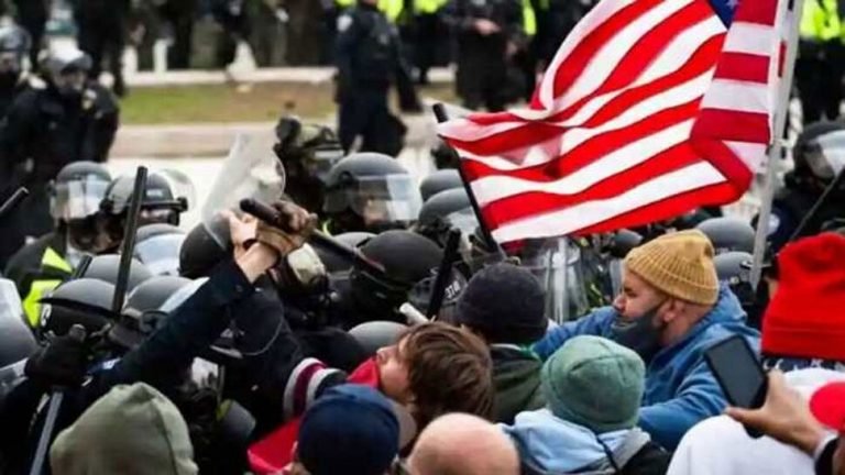 Chinese People response over US Capitol Violence| अमेरिका में हुई हिंसा, चीन के लोगों ने इस तरह लिए मजे