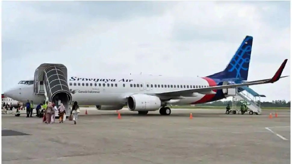 Boeing 737 of Sriwijaya Air missing after taking flight from Jakarta, fear of accident | Jakarta से उड़ान भरते ही लापता हुआ श्रीविजय एयर का Boeing 737, दुर्घटनाग्रस्‍त होने की आशंका