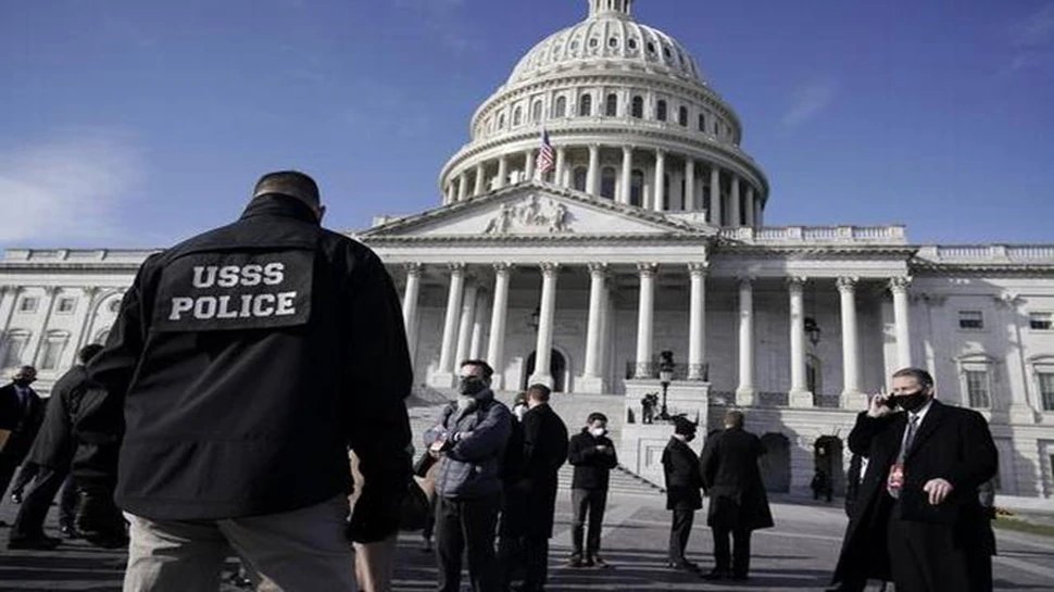 Joe Biden Inauguration rehearsal Site evacuated in US Capitol briefly locks down after a fire incident | अमेरिका: शपथग्रहण पूर्वाभ्यास स्थल को कुछ दूरी पर आग की घटना के बाद खाली कराया गया