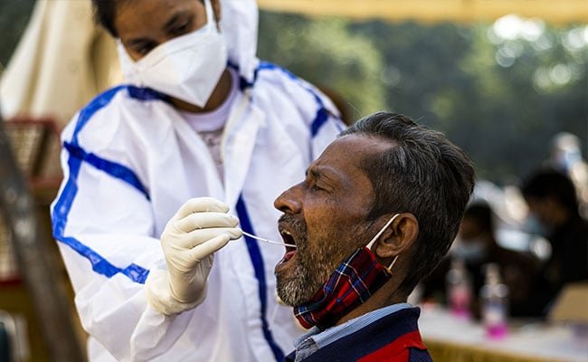 Coronavirus India Updates: देश में कोविड-19 के 14,849 नए मामले, 155 और लोगों की मौत