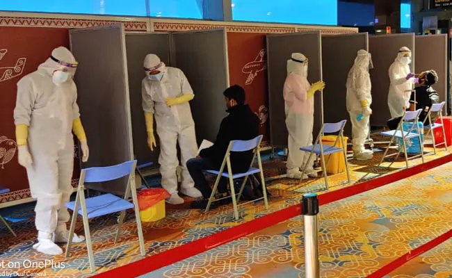 Coronavirus India Updates: भारत में अब कोरोना के नए केस 20 हजार से नीचे आने लगे