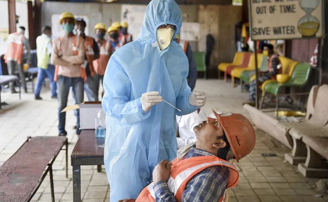 भारत में पिछले 24 घंटों में कोरोना के 16,488 नए मामले सामने आए, 113 की मौत