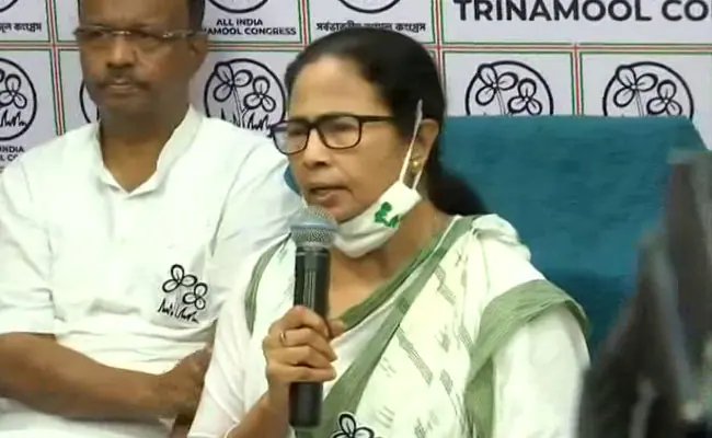 भवानीपुर सीट छोड़ रही हूं, नंदीग्राम से चुनाव लड़ूंगी : पश्चिम बंगाल की CM ममता बनर्जी