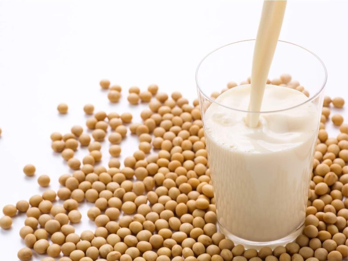 soy milk benefits Weight loss से लेकर डायब‍िट‍ीज तक में कारगर है सोया