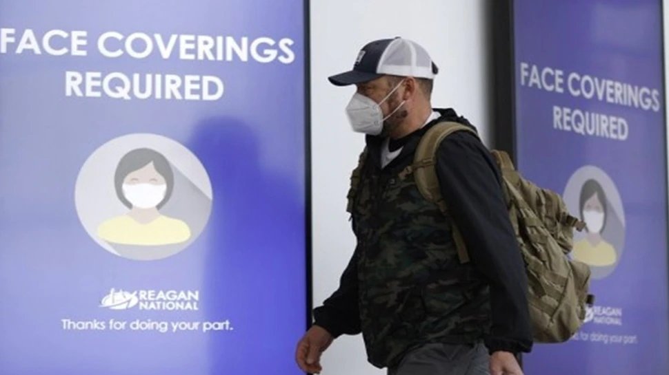 Corona pandemic: No more face MASK mentery in this US state, texas becomes first state to lift restrictions | अमेरिका के टेक्सास में अब मास्क लगाना जरूरी नहीं, गवर्नर ने दी छूट