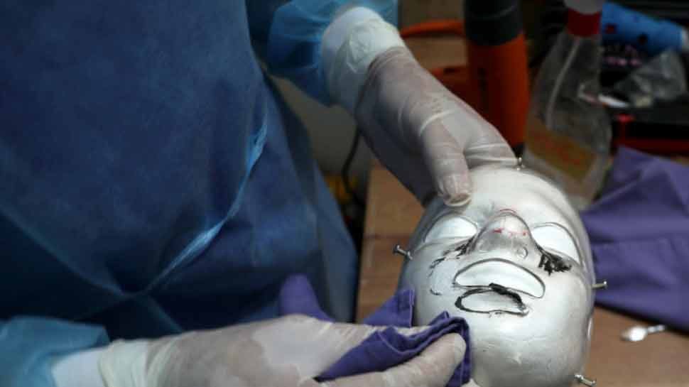 780486-3-d-mask-pic-credit-reuter.jpg