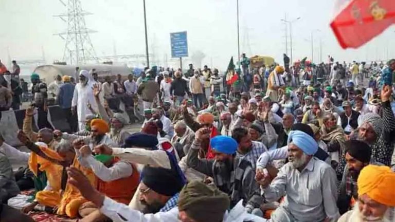 uk minister lord tariq ahmad statement on farmers protest farm laws | Farmers Protest पर ब्रिटेन के मंत्री का बड़ा बयान, बोले- किसानों का प्रदर्शन भारत का आंतरिक मामला ]