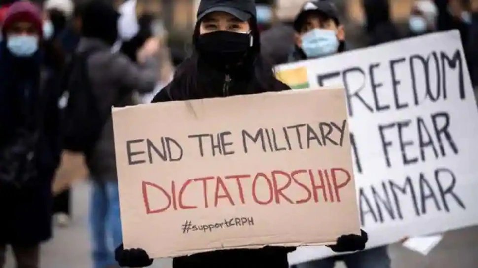 Anger against China rises in Myanmar, many Chinese factories attacks| Myanmar: Army-China गठजोड़ के खिलाफ फूटा लोगों का गुस्सा, कई Chinese Factories को बनाया निशाना