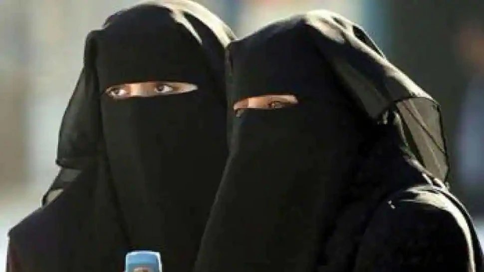 After criticism Sri Lankan government take a U Turn of Burqa ban| Burqa Ban नहीं करेगा Sri Lanka, Pakistan सहित मुस्लिम देशों के विरोध के बाद सरकार ने पीछे खींचे कदम
