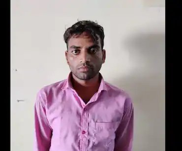 
मृतक और आरोपी ने 10 मार्च की शाम शराब पार्टी की उसके बाद करीबन 75 हजार रुपये के पुराने उधार के पैसे और अन्य चीजों को लेकर विवाद हुआ. इसके बाद आरोपी ने हत्‍या कर दी.