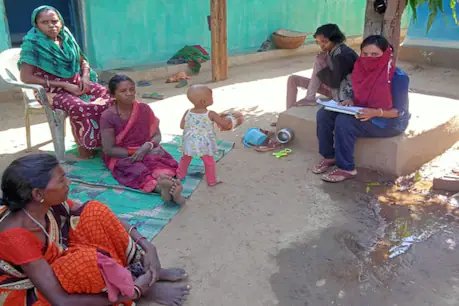 गोंड आदिवासियों ने अपने समाज में नया नियम बनाया है. (File)