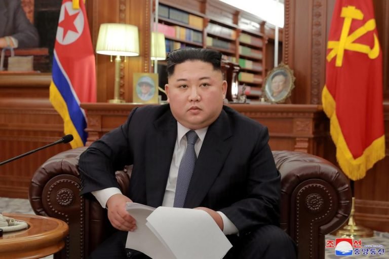 Kim Jong-un orders nuclear missiles to be fired at any time| क्या जंग की तैयारी में है North Korea? तानाशाह Kim Jong-Un ने दिया Nuclear Missiles दागने के लिए तैयार रहने का आदेश