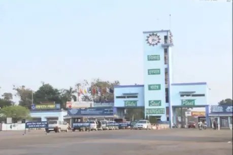  भिलाई इस्पात संयंत्र के कर्मचारी हड़ताल पर चले गए थे