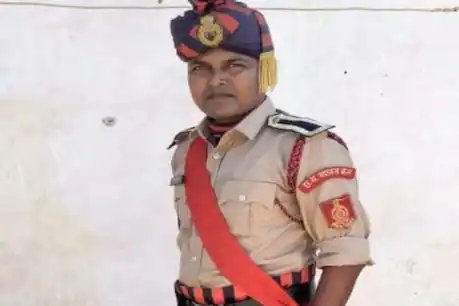 नक्सल हमले में शहीद सुभाष. फाइल फोटो.