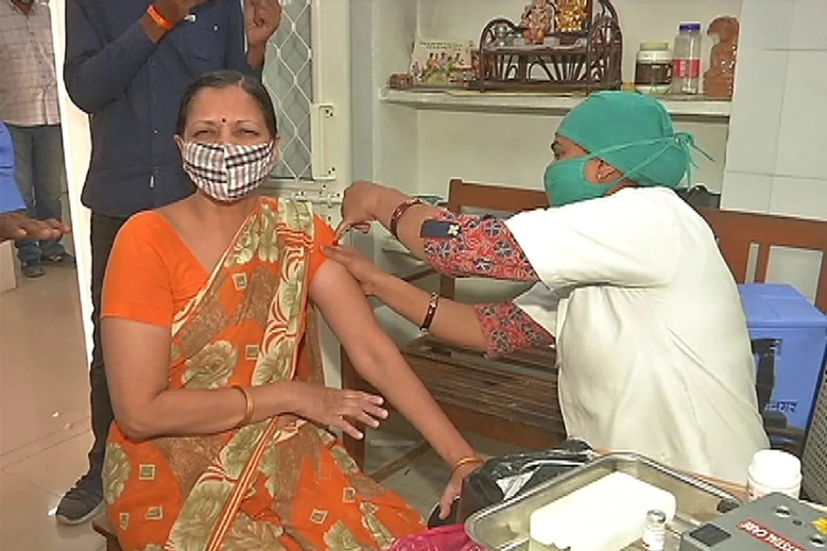 chhattisgarh news, corona in chhattisgarh, covid 19 in chhattisgarh, chhattisgarh vaccination, छत्तीसगढ़ समाचार, छत्तीसगढ़ न्यूज़, छत्तीसगढ़ में कोरोना, छत्तीसगढ़ में कोविड 19