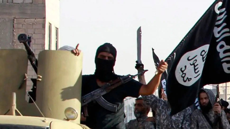 Isis may attack on Kabul Airport us Security agencies issued alert afghanistan taliban latest news | Kabul Airport पर हमले की फिराक में ISIS, सुरक्षा एजेंसियों ने जारी किया अलर्ट