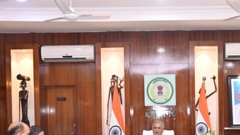Raipur News: bus fare increased 25 per cent passengers will give more money Bhupesh Baghel cabinet approved new rates