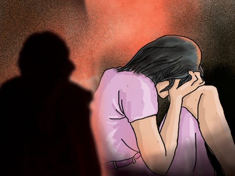 बेटी की पेटी में मिली शिकायत… पुलिस SI पर दुष्कर्म का मामला दर्ज