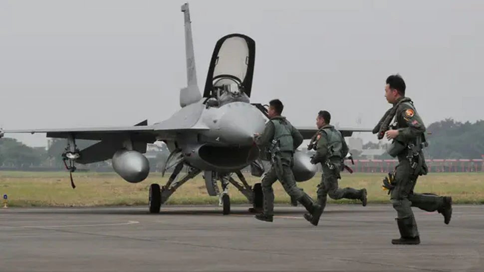 China Taiwan Tension: Continent of Asia remains a battlefield at the moment china taiwan tensions and armenia azerbaijan war | जंग के ज्वालामुखी पर एशिया, ताइवान को ताकत दिखा रहा चीन, अज़रबैजान-आर्मीनिया भिड़े