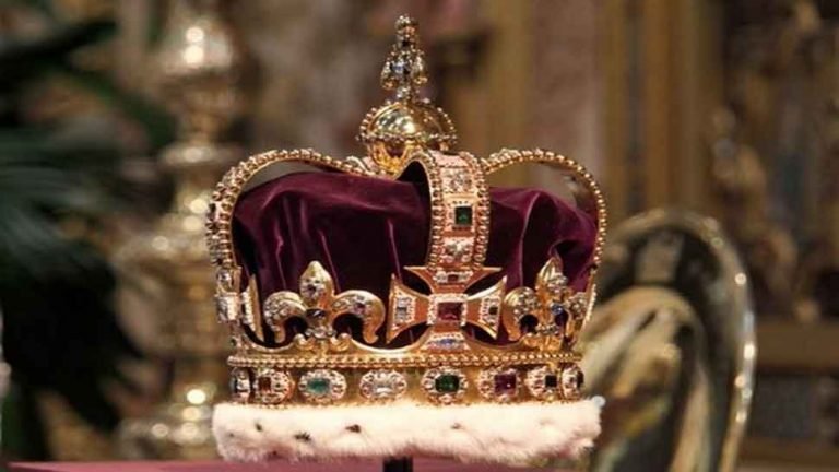 Not only Kohinoor, the British had also taken these 4 priceless things to their country | Priceless Items: सिर्फ कोहिनूर ही नहीं, इन 4 बेशकीमती चीजों को भी अपने देश ले गए थे अंग्रेज