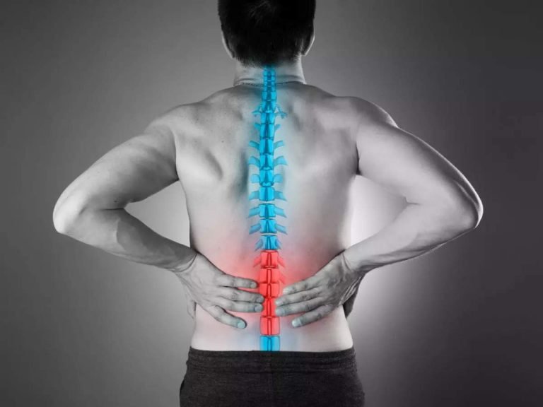 Osteoporosis symptoms: बीमारी जिसमें खांसने-झुकने से टूट जाती है हड्डी, बचाव के लिए लक्षण समेत ये 5 बातें जान लें – world osteoporosis day 2022 know causes symptoms treatment of weak and fragile bones