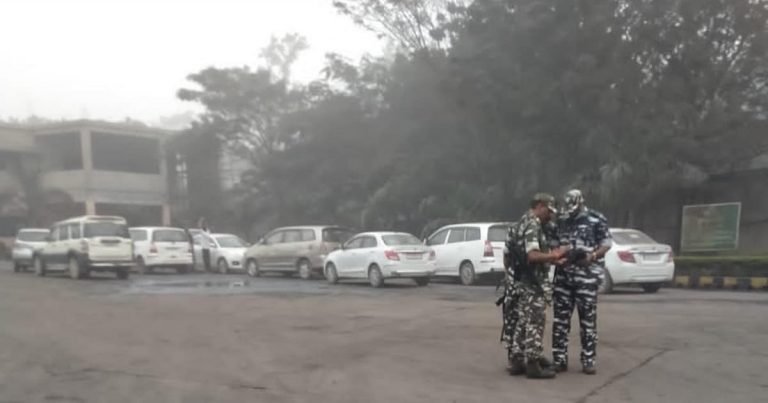 IT Raid: छत्तीसगढ़ में कोयला और इस्पात कारोबारियों के 20 ठिकानों पर छापामारी, पढ़ें ताजा अपडेट