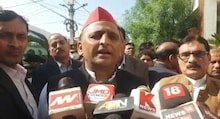 UP Politics: अखिलेश यादव ने डिप्टी CM केशव मौर्य पर फिर कसा तंज, कहा- मर्जी से कुछ भी नहीं कह सकते