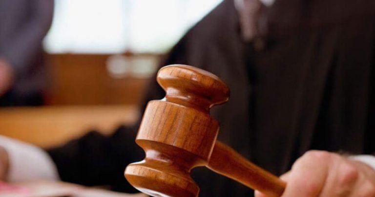 Sarkari Naukri 2023 : सिविल जज बनने के लिए करें अप्लाई, आयोग ने निकाली है भर्ती