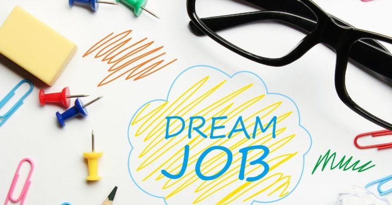 Sarkari Naukri 2022: इस विषय से हैं ग्रेजुएट तो आपके लिए सरकारी नौकरी का मौका, 1,36,000 तक मिलेगी सैलरी