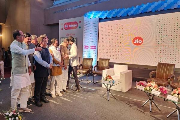 5जी टेक्नालॉजी का उपयोग गुड गवर्नेंस के लिये करेंगे: मुख्यमंत्री श्री चौहान